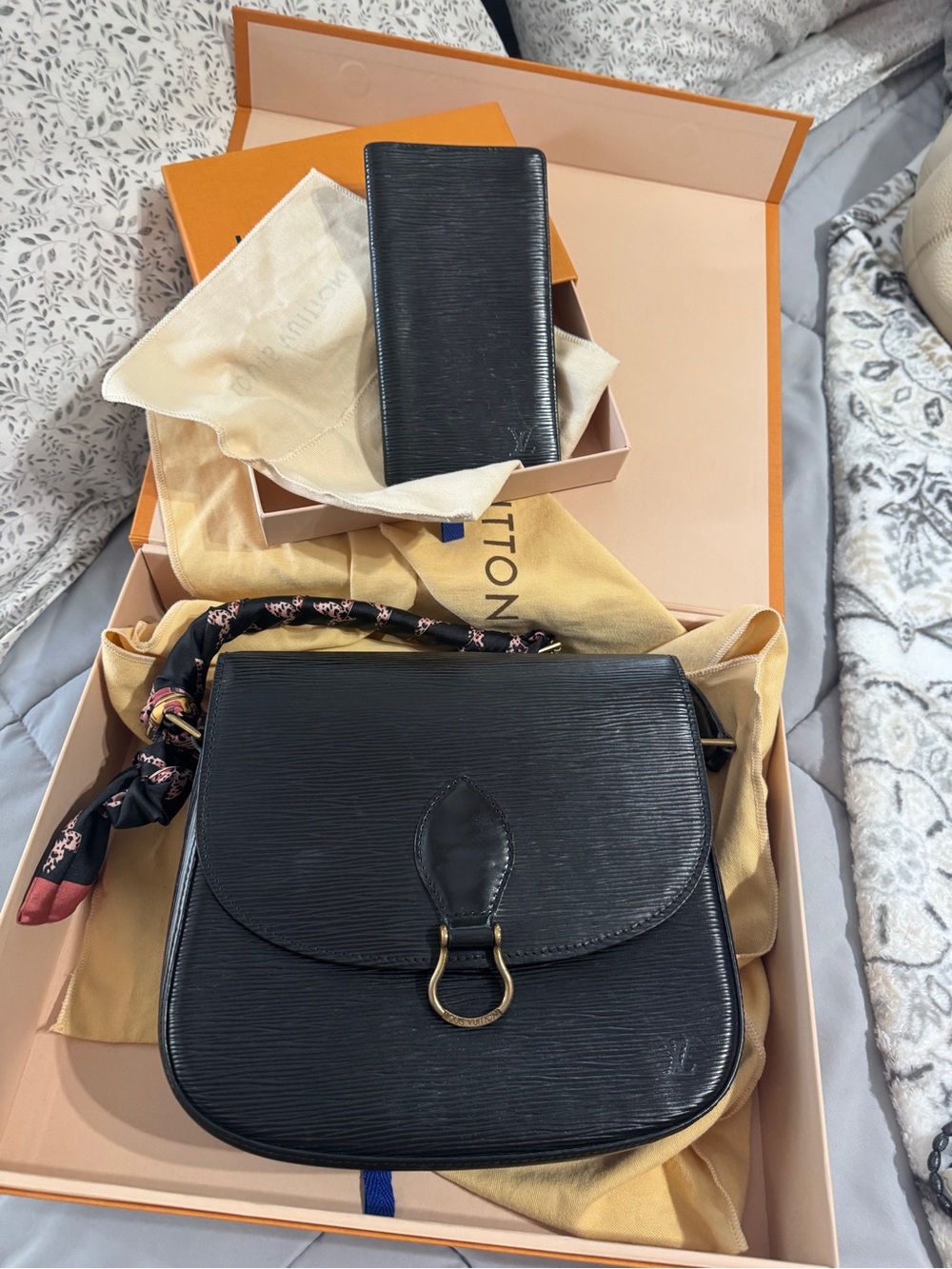Louis Vuitton Black Epi Leather Shoulder Bag with Matching Long Wallet
